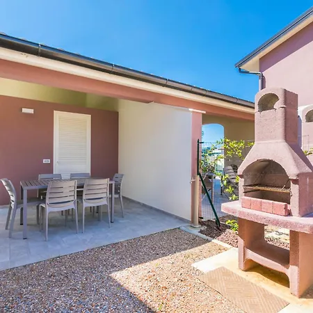 Hébergement de vacances Borgo Il Vallin Delle Conche-3 By Interhome